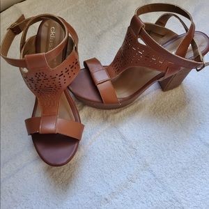 Woman shoes